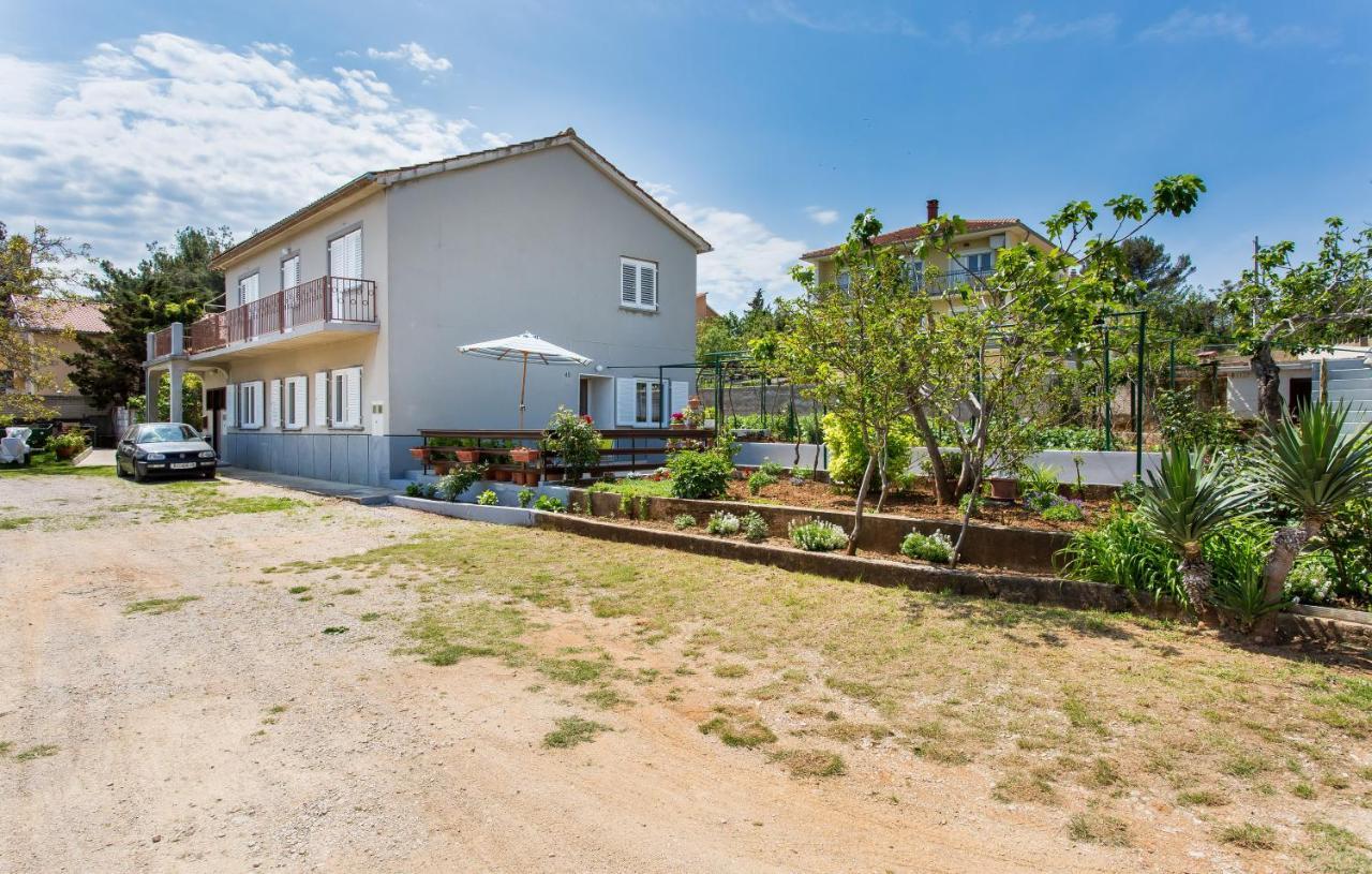 Appartment Rezika Шіло Екстер'єр фото